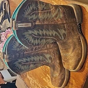 Women's Shyanne steel toed boots